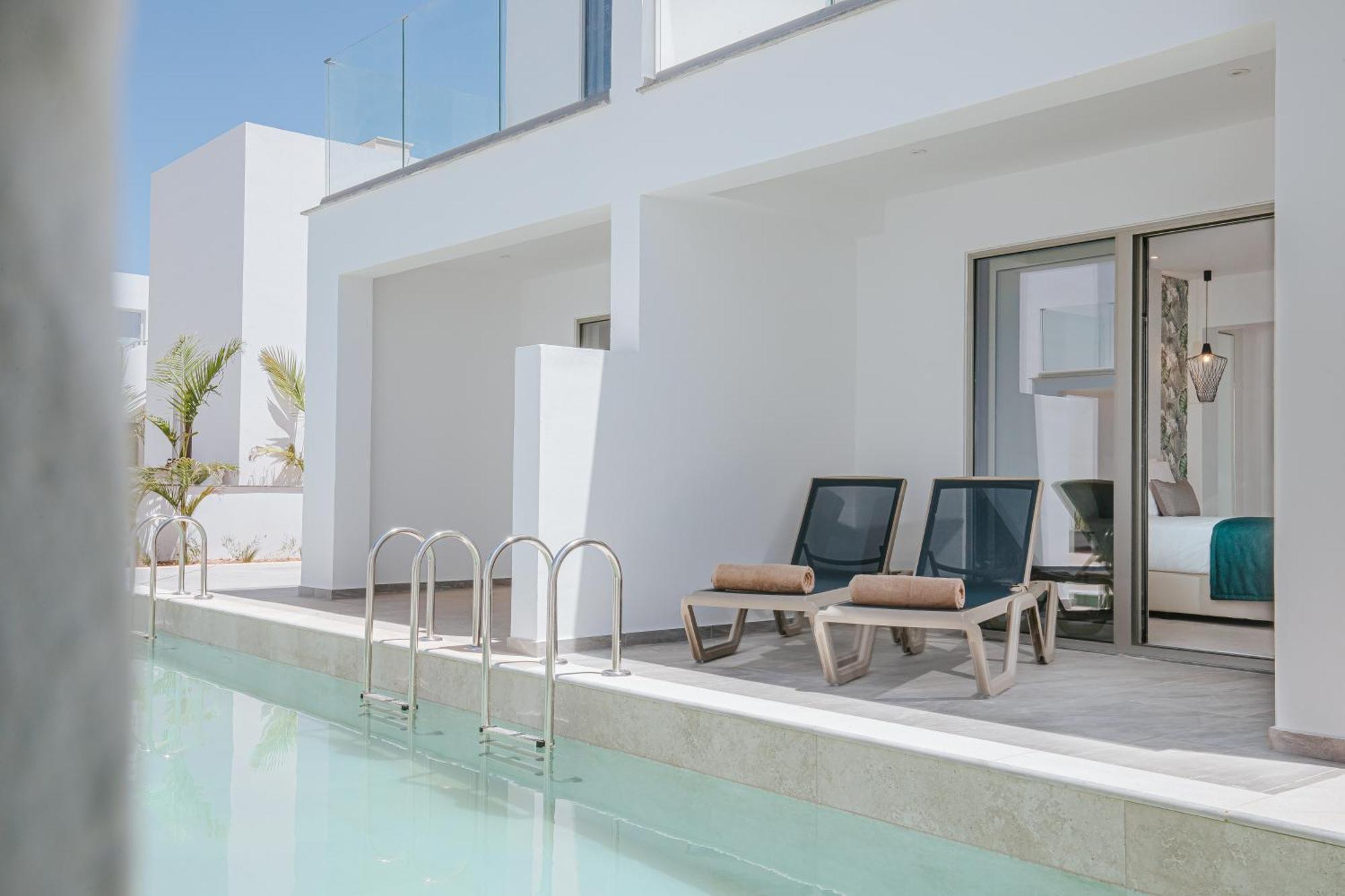 Atlantica Sungarden Park Hotel Ayia Napa Exterior photo