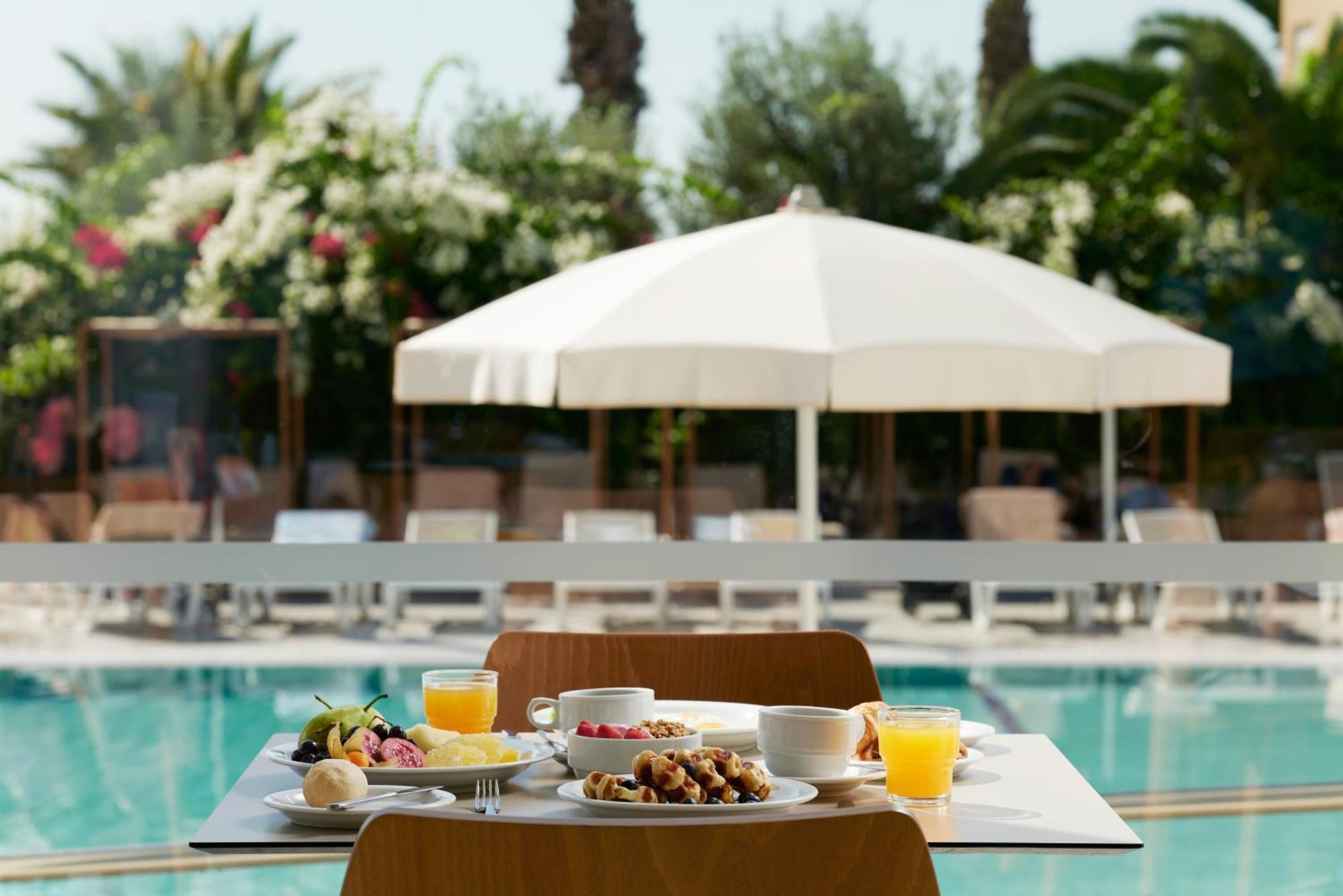 Atlantica Sungarden Park Hotel Ayia Napa Exterior photo