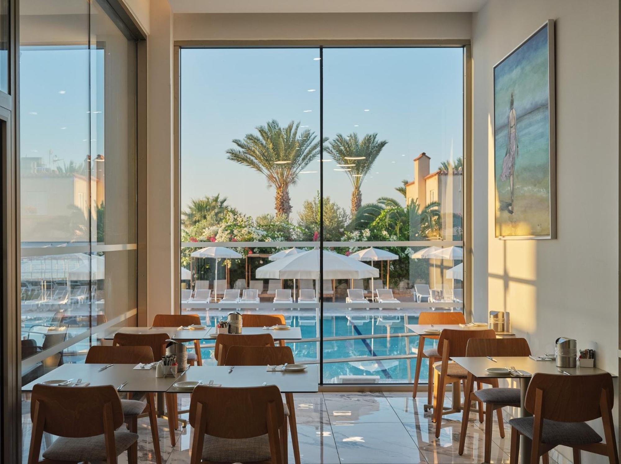 Atlantica Sungarden Park Hotel Ayia Napa Exterior photo