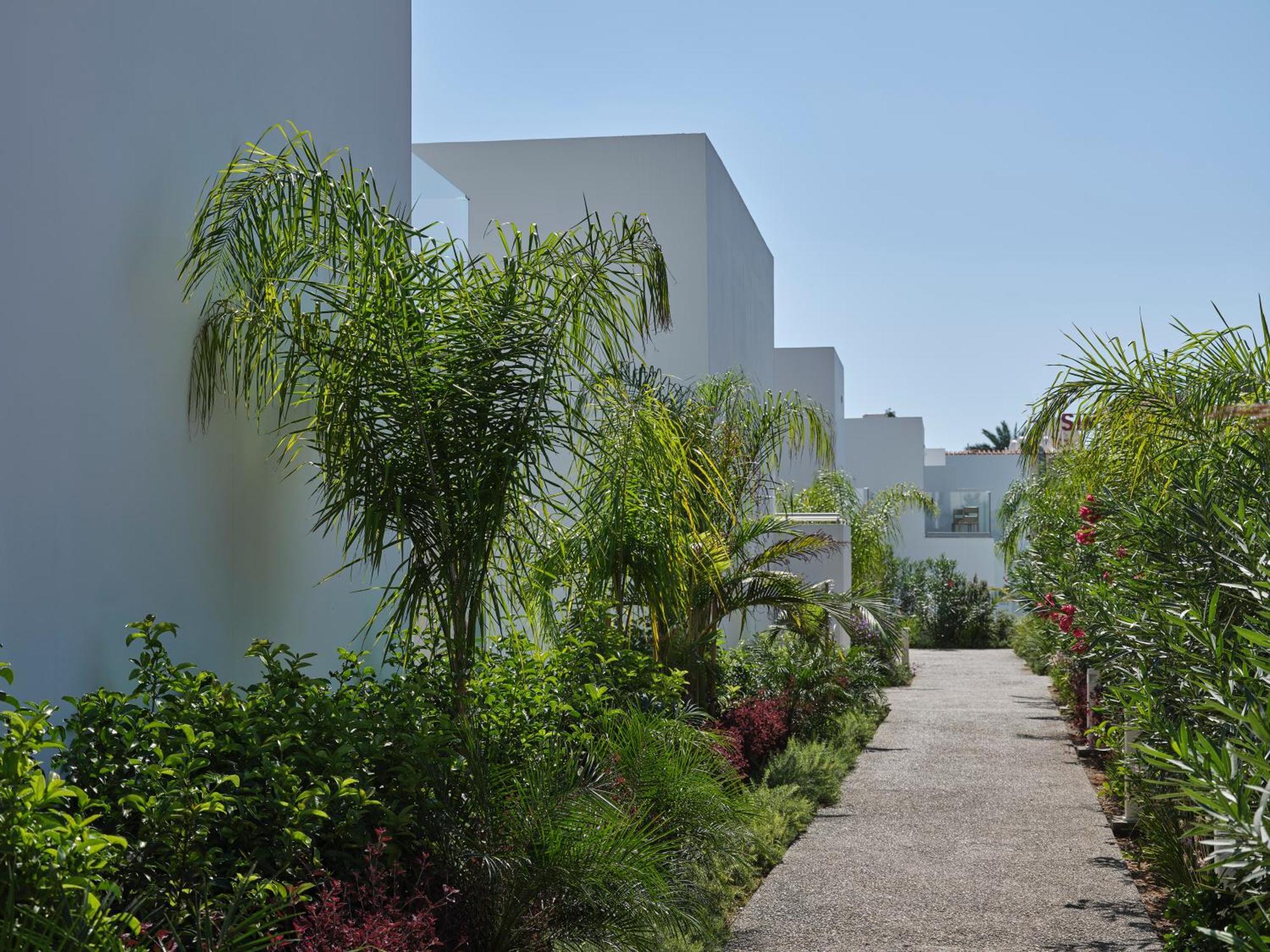 Atlantica Sungarden Park Hotel Ayia Napa Exterior photo
