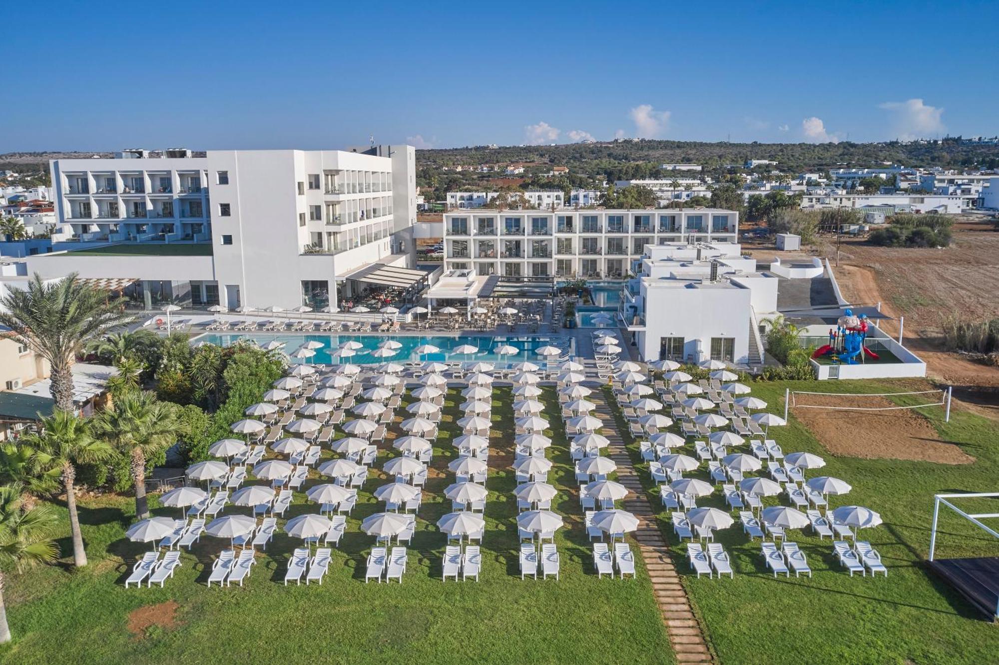 Atlantica Sungarden Park Hotel Ayia Napa Exterior photo