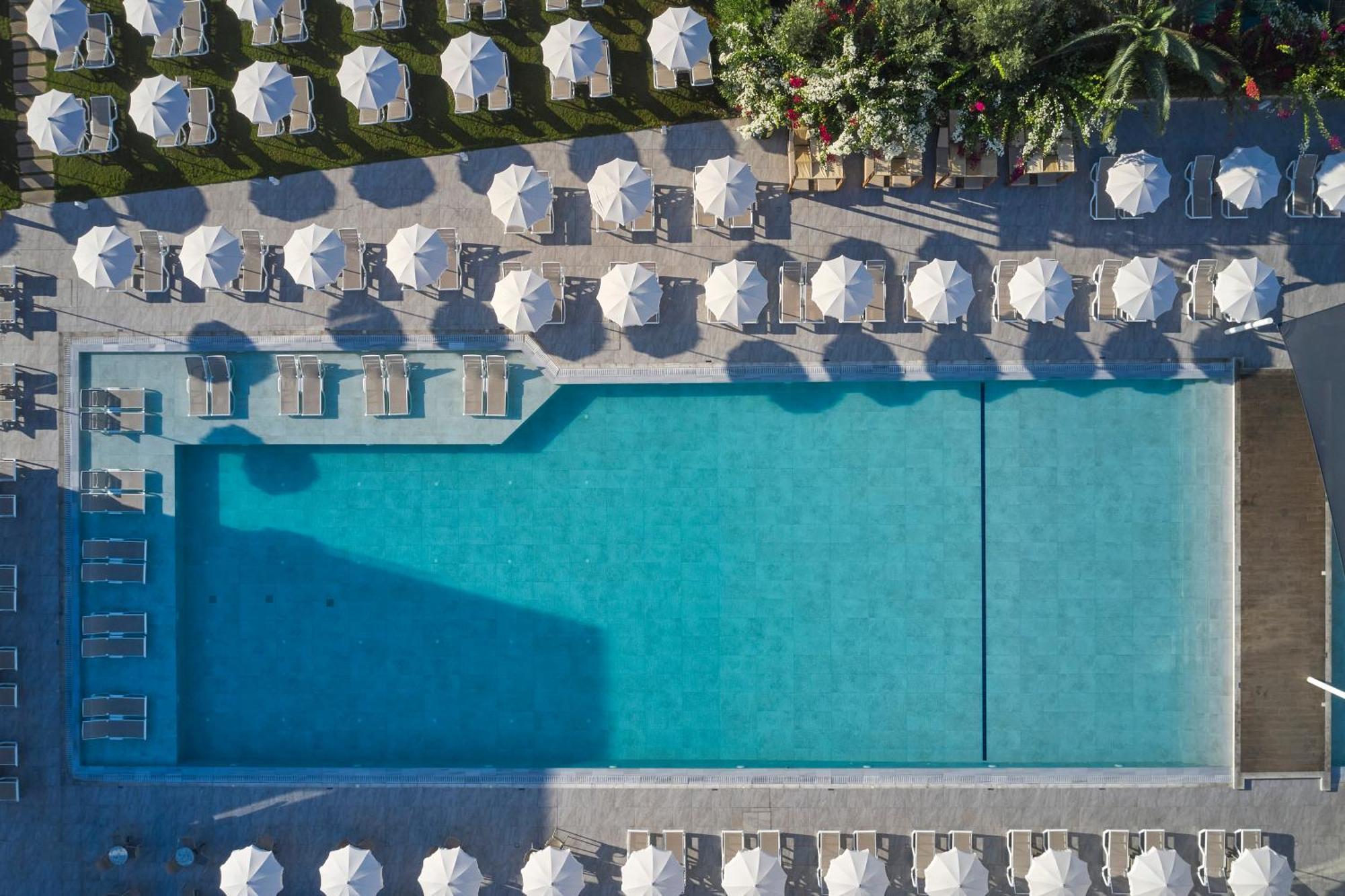 Atlantica Sungarden Park Hotel Ayia Napa Exterior photo